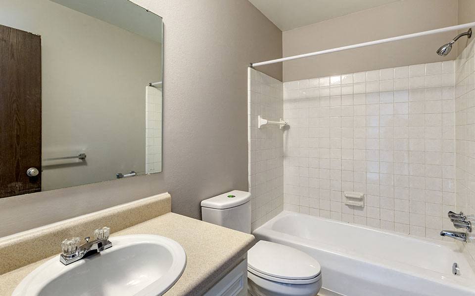 Photos and Video of Ramblewood Apartments in Wyoming, MI